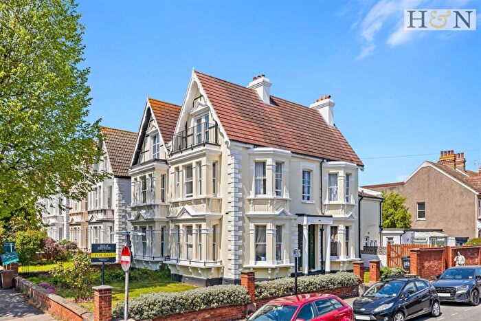 3 Bedroom Maisonette For Sale In New Church Road, Hove, BN3