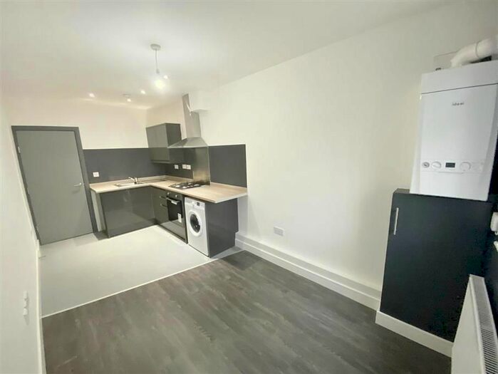 1 Bedroom Flat To Rent In 151 Chorley Old Road, Bolton BL1