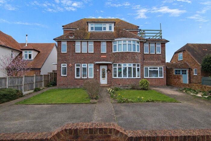 1 Bedroom Flat For Sale In Northumberland Avenue, Margate, CT9