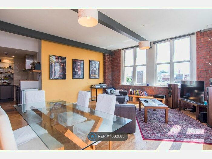 2 Bedroom Flat To Rent In Church Street, Manchester, M4