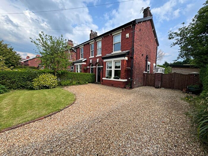3 Bedroom Semi-Detached House For Sale In Chapel Lane, New Longton, Preston, PR4