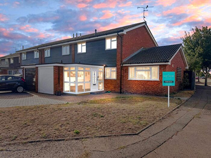 3 Bedroom End Of Terrace House For Sale In Admirals Walk, Desirable Admirals Location, Shoeburyness, Essex, SS3