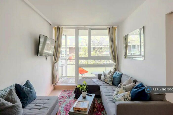 1 Bedroom Flat To Rent In Clarence Gardens, London, NW1