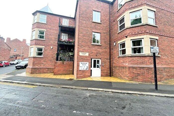2 Bedroom Flat To Rent In Hargreave Terrace, Darlington, DL1