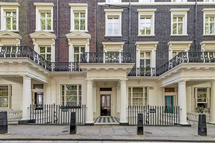 Studio To Rent In Sussex Gardens, Hyde Park, W2