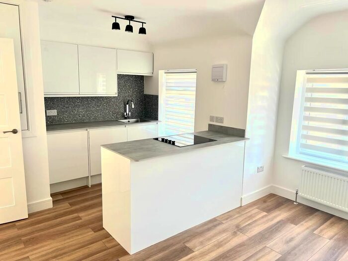 1 Bedroom Flat To Rent In Hampden Road, Harrow, HA3