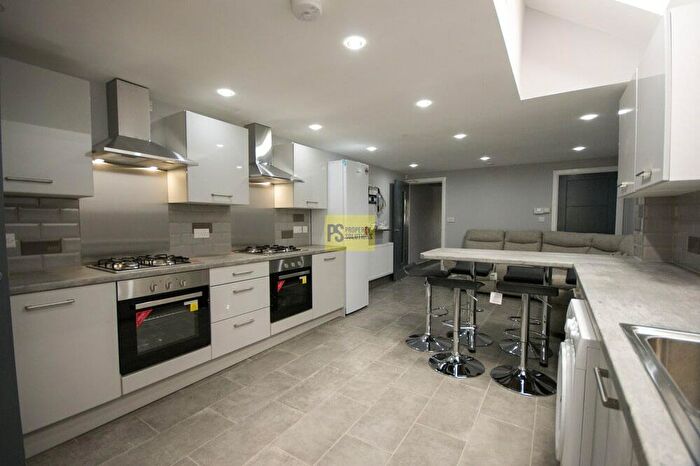 6 Bedroom Terraced House To Rent In Harborne Lane, Selly Oak, Birmingham, B29