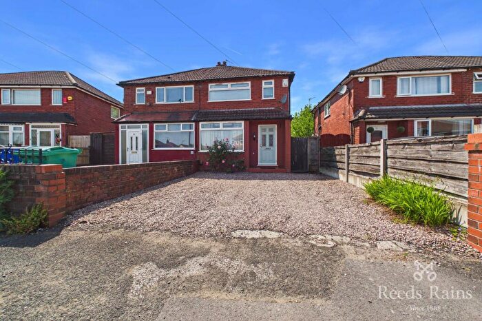 2 Bedroom Semi-Detached House For Sale In Furnival Road, Manchester, Greater Manchester, M18