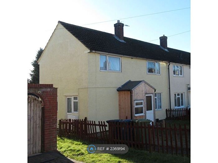 3 Bedroom Semi-Detached House To Rent In New Road, Sawston, Cambridge, CB22