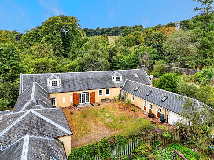 5 Bedroom Detached House For Sale In The Stables, Ladyland, Kilbirnie, KA25