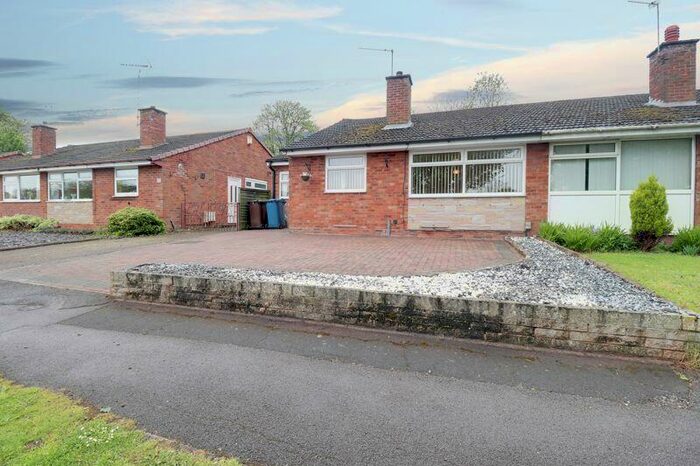 3 Bedroom Bungalow To Rent In Burton Bank Lane, Stafford, ST17