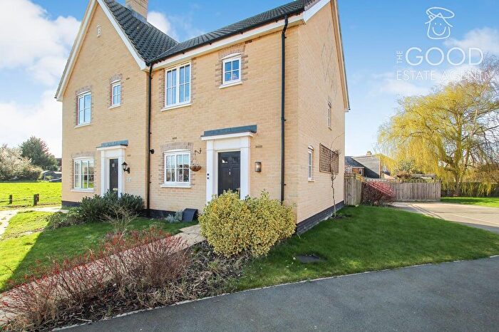 3 Bedroom Semi Detached House For Sale In Hawker Drive, Soham, CB7