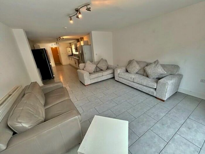 1 Bedroom House Of Multiple Occupation To Rent In Glynrhondda Street, Cardiff(City), CF24