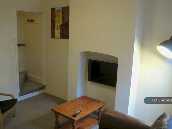 2 Bedroom Terraced House To Rent In Newlands Street, Stoke-On-Trent, ST4