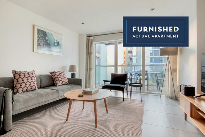 2 Bedroom Apartment To Rent In Pear Tree Street, London, , Uk, EC1V