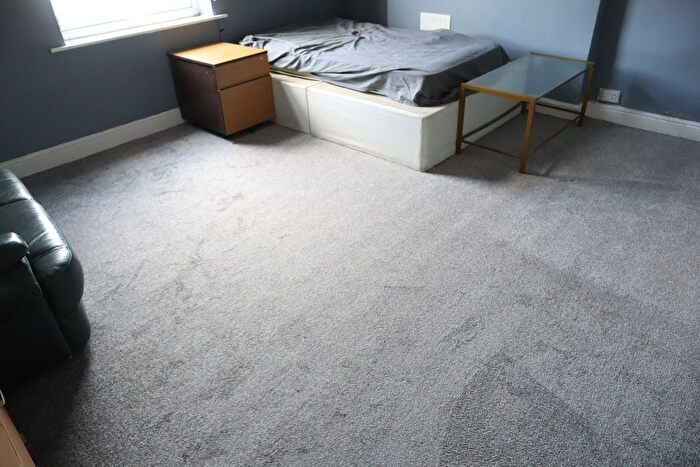 1 Bedroom Flat To Rent In Mere Road, Leicester, LE5