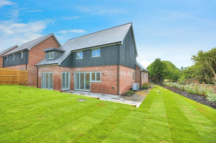 4 Bedroom Detached House For Sale In Witt Road, Winterslow, Salisbury, SP5