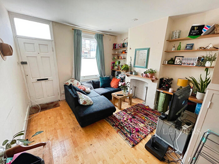 2 Bedroom Terraced House To Rent In Beche Road, Cambridge, CB5