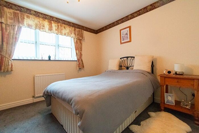 2 Bedroom End Of Terrace House For Sale In Fairfield Drive, Ormskirk, Lancashire, L39