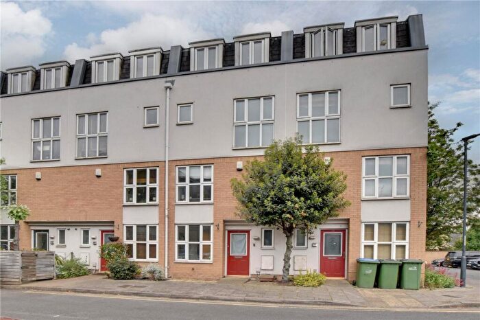 5 Bedroom Terraced House For Sale In Franklin Place, Greenwich, London, SE13