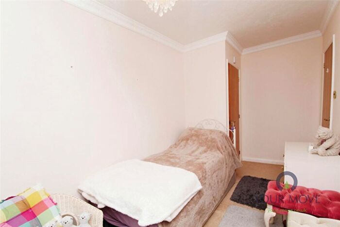 2 Bedroom Bungalow For Sale In St. Johns Close, Hugglescote, Coalville, Leicestershire, LE67