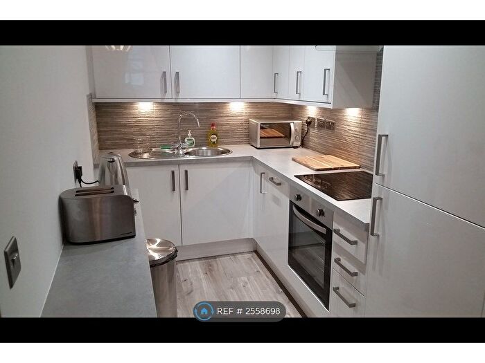 1 Bedroom Flat To Rent In Wilson Street, Glasgow, G1