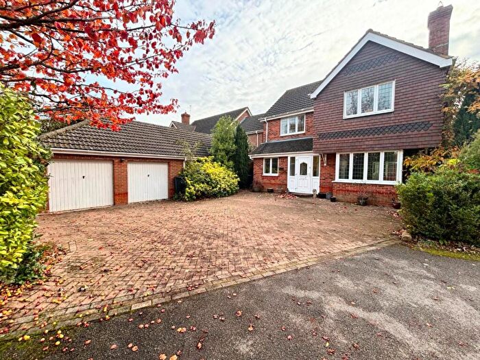 4 Bedroom Detached House For Sale In Croft Lane, Roade, Northamptonshire, NN7