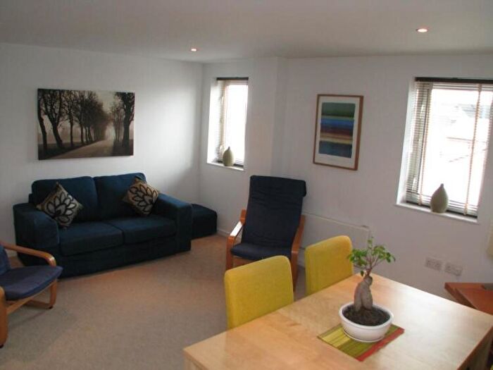 2 Bedroom Apartment To Rent In Trinity One East Street Leeds, LS9