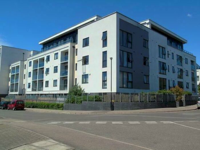 2 Bedroom Apartment To Rent In Vellum Court, Hillyfield, Walthamstow, E17