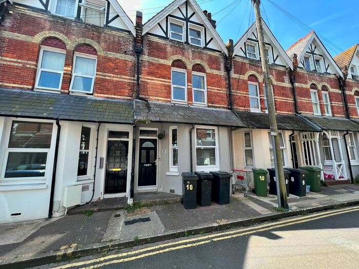 2 Bedroom Maisonette To Rent In Hyde Road, Eastbourne, BN21