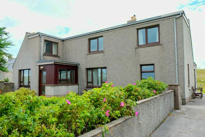 5 Bedroom Detached House For Sale In Breasclete, Isle Of Lewis, HS2