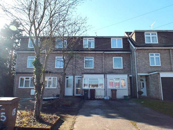 4 Bedroom Town House To Rent In Moulsham, CM2