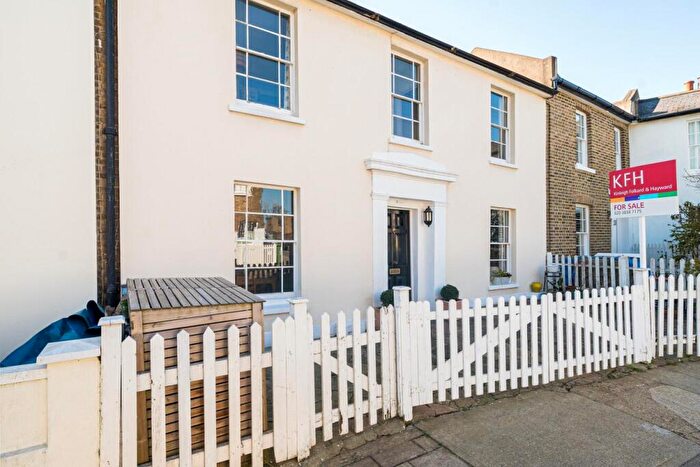 3 Bedroom Semi Detached House For Sale In Halifax Street, Sydenham, London, SE26