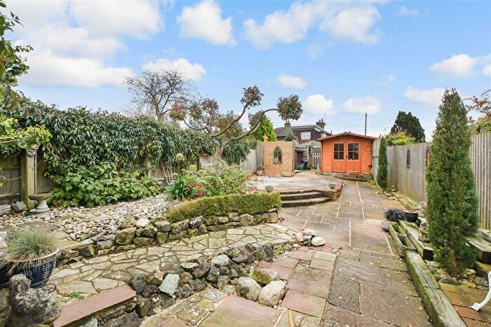 2 Bedroom End Terrace House For Sale In Swan Lane, Sellindge, Ashford, Kent, TN25