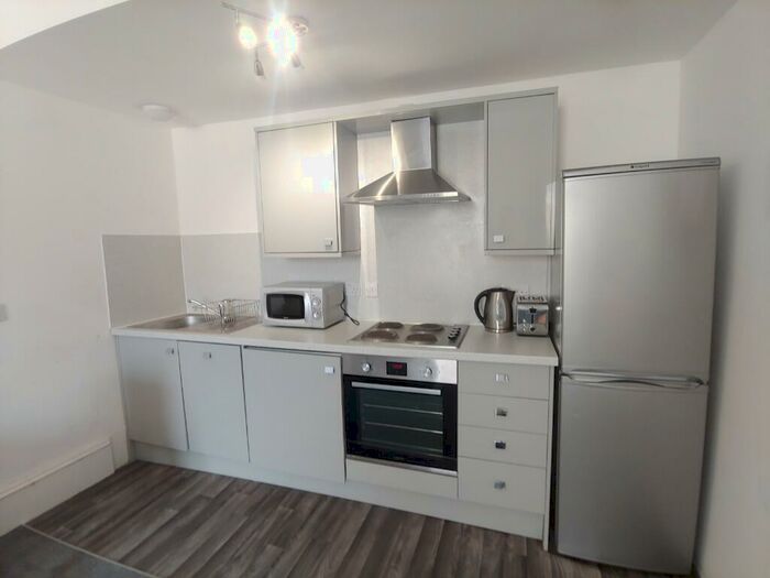 2 Bedroom Flat To Rent In Duncan Street, Newington, Edinburgh, EH9