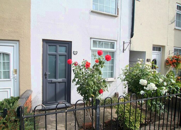2 Bedroom Cottage To Rent In Nottingham Road, Gotham, NG11
