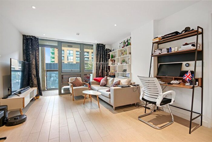 2 Bedroom Flat To Rent In Ann Street, London, N1