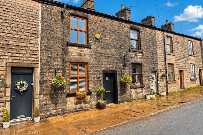 2 Bedroom Terraced House For Sale In Padfield Main Road, Hadfield, SK13