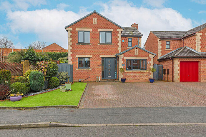 4 Bedroom Detached House For Sale In Aviemore Close, New Whittington, Chesterfield, S43