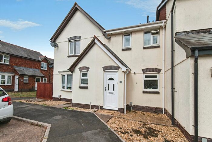2 Bedroom Terraced House For Sale In Chantry Meadow, Exeter, Devon, EX2