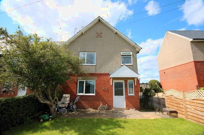 3 Bedroom End Of Terrace House To Rent In Stoney Haggs Road, Scarborough, North Yorkshire, YO12