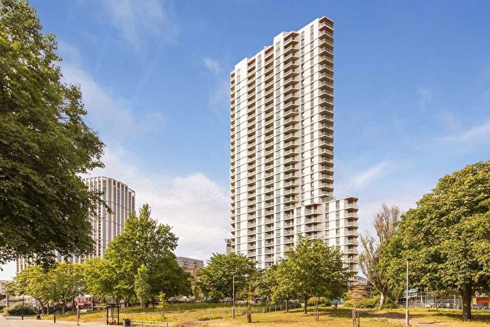 2 Bedroom Flat For Sale In Daneland Walk, London, N17