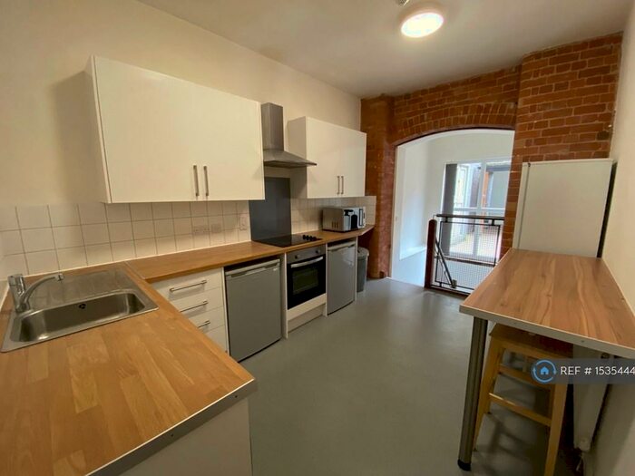 6 Bedroom Flat To Rent In Lower Brown Street, Leicester, LE1