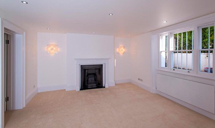 5 Bedroom House To Rent In Blenheim Road, St John's Wood, London, NW8