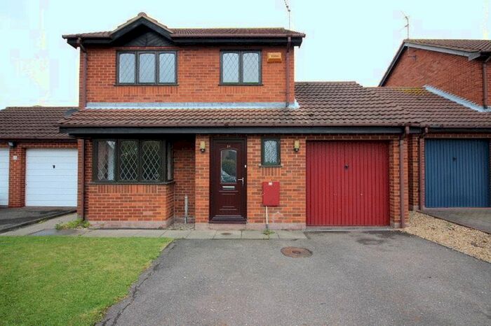3 Bedroom Detached House To Rent In Patterdale Drive, Gunthorpe, Peterborough PE4