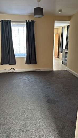 1 Bedroom Flat To Rent In Woodville Road, Cathays, Cardiff, CF24