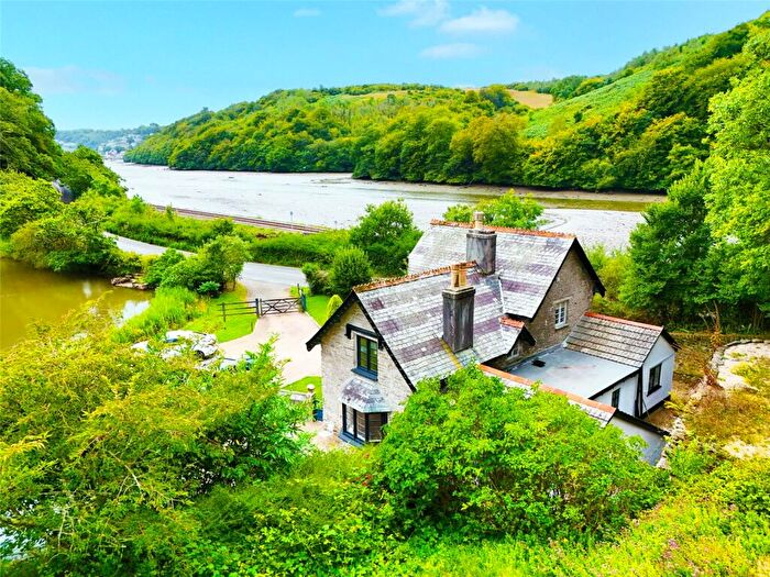 3 Bedroom Detached House For Sale In Steppes Lodge, Sandplace, Looe, Cornwall, PL13