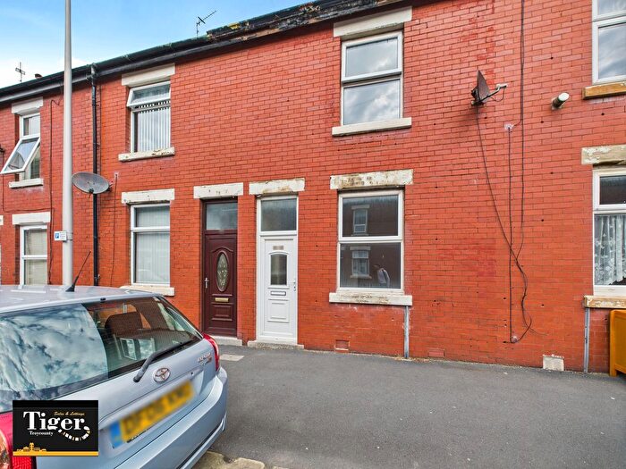 2 Bedroom Terraced House For Sale In Broughton Avenue, Blackpool, FY3