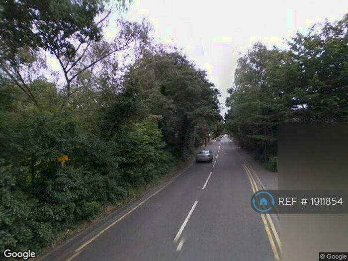 2 Bedroom Flat To Rent In Willow Grove, Kent, BR7