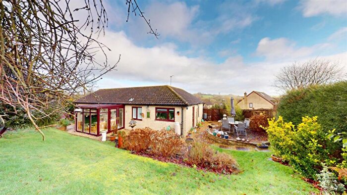 2 Bedroom Detached Bungalow For Sale In Maypole Close, Clutton, Bristol, BS39